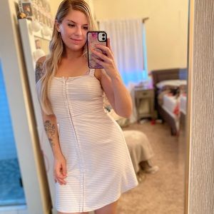 Adorable Lavender & White Striped Sundress🦋🌷